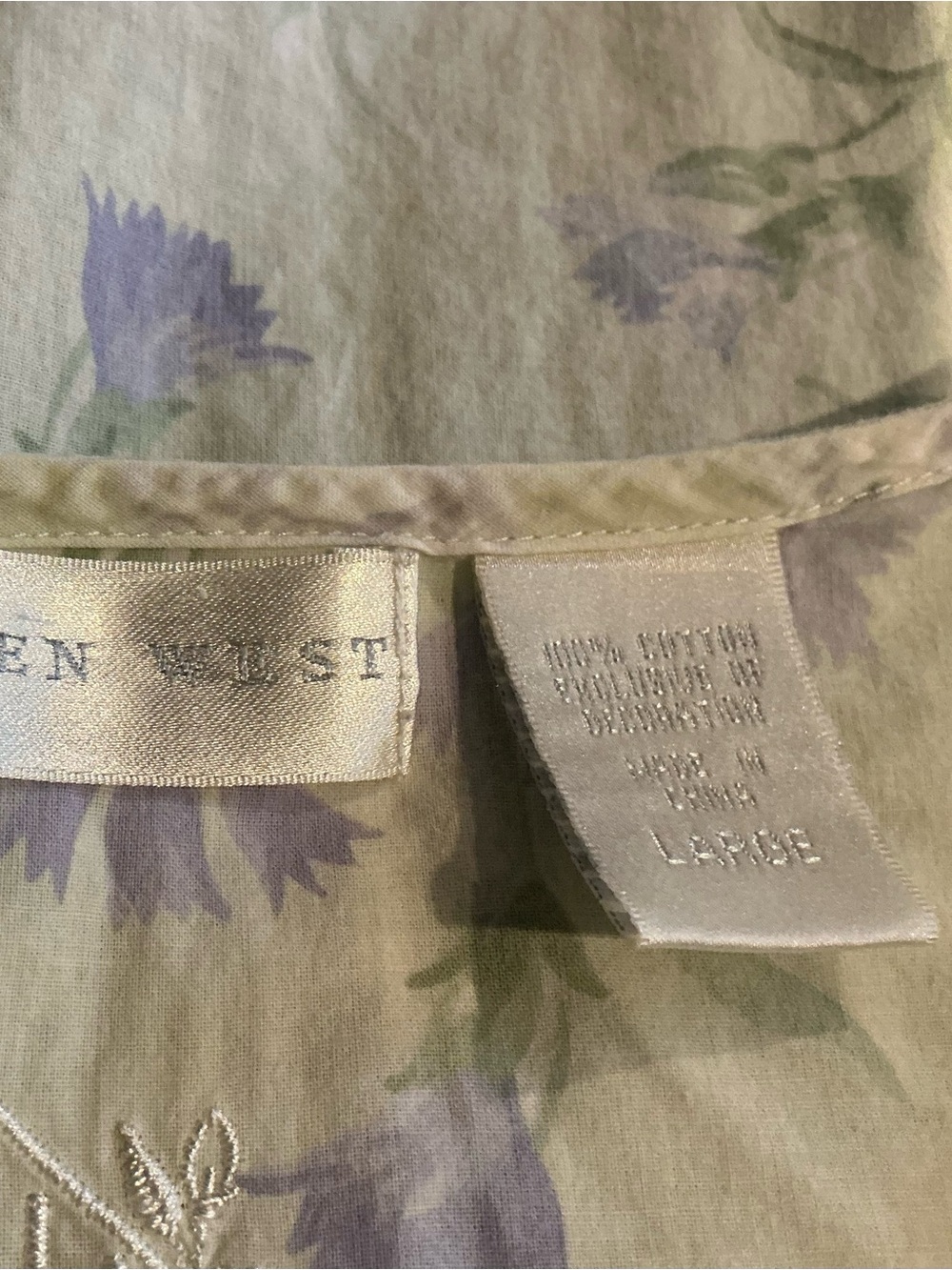 Eileen West Floral Robe - Picture 8 of 8